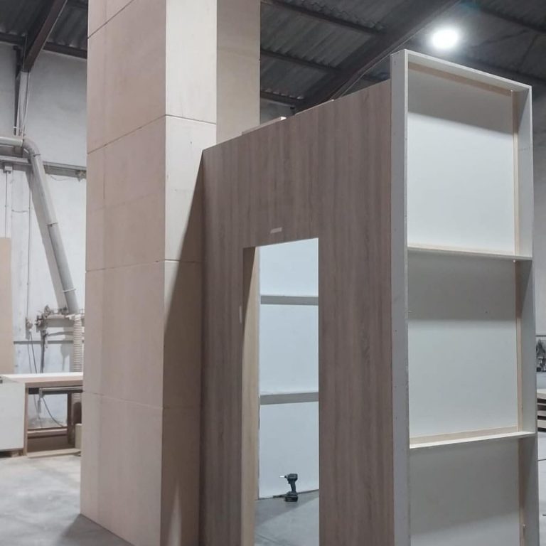 Discover how cutting-edge materials and design principles are reshaping trade fair stands worldwide.